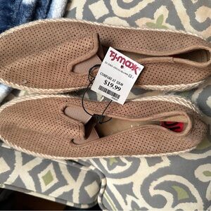 Women’s Tan Slip-On Shoes